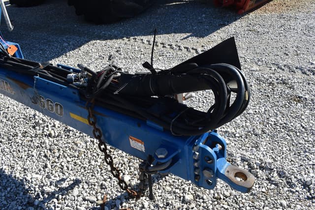 Image of Kinze 3660 equipment image 4