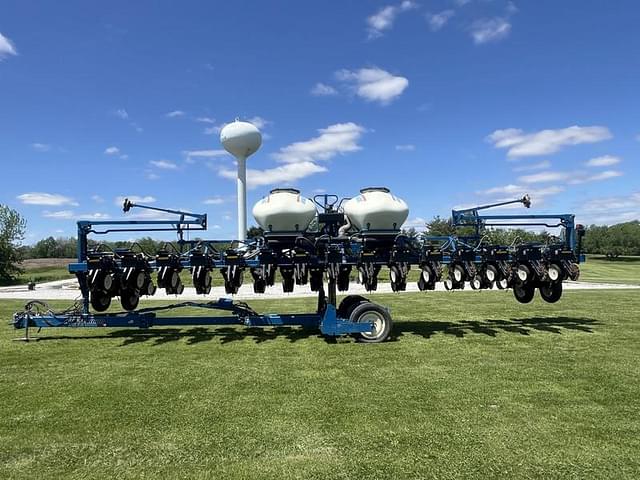 Image of Kinze 3660ASD equipment image 4