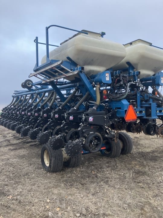 Main image Kinze 3700