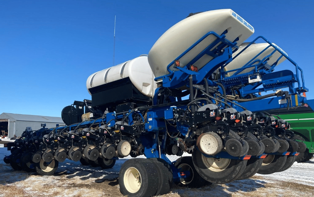 Main image Kinze 3800