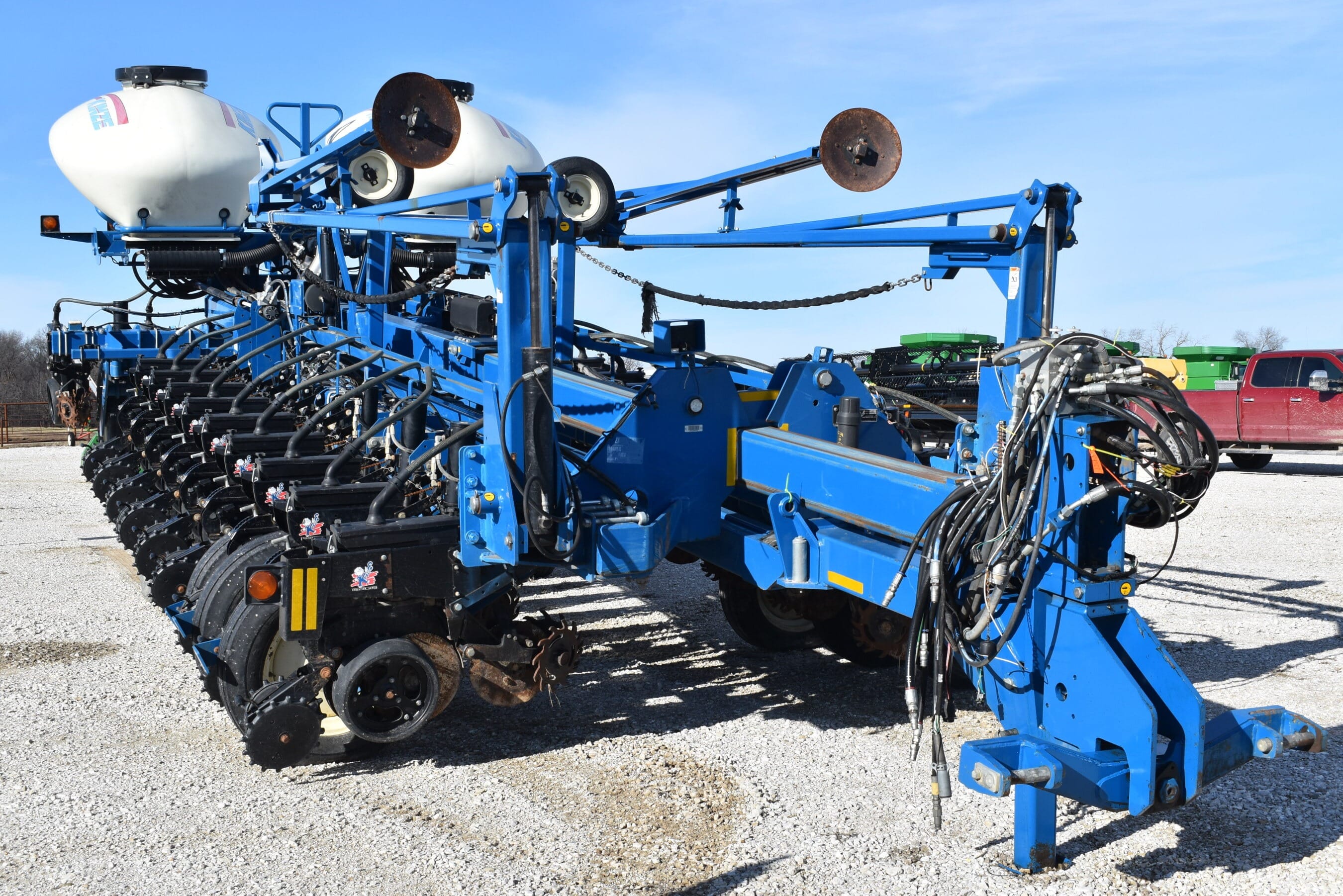 2022 Kinze 3800 Equipment Image0