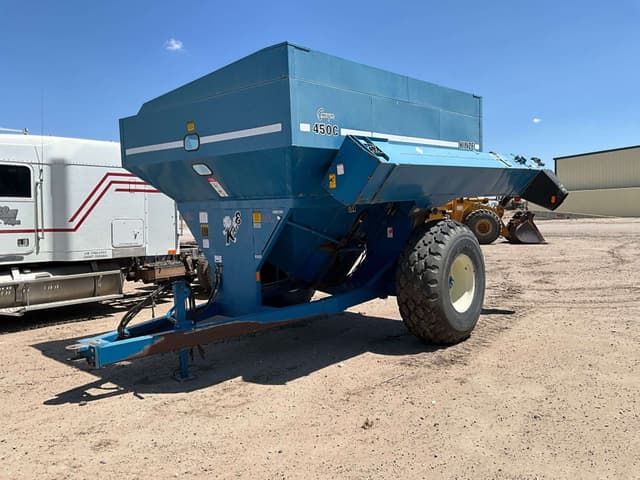 Image of Kinze 450C equipment image 3