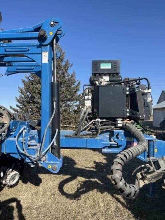 Image of Kinze 4905 equipment image 2