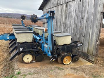 Main image Kinze 2000