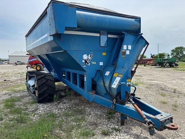 Image of Kinze 840 Image 1