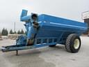 Kinze 840 Image