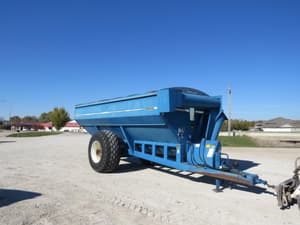 Kinze 840 Image