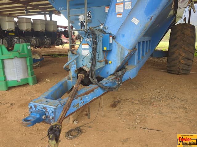 Image of Kinze 840 equipment image 4