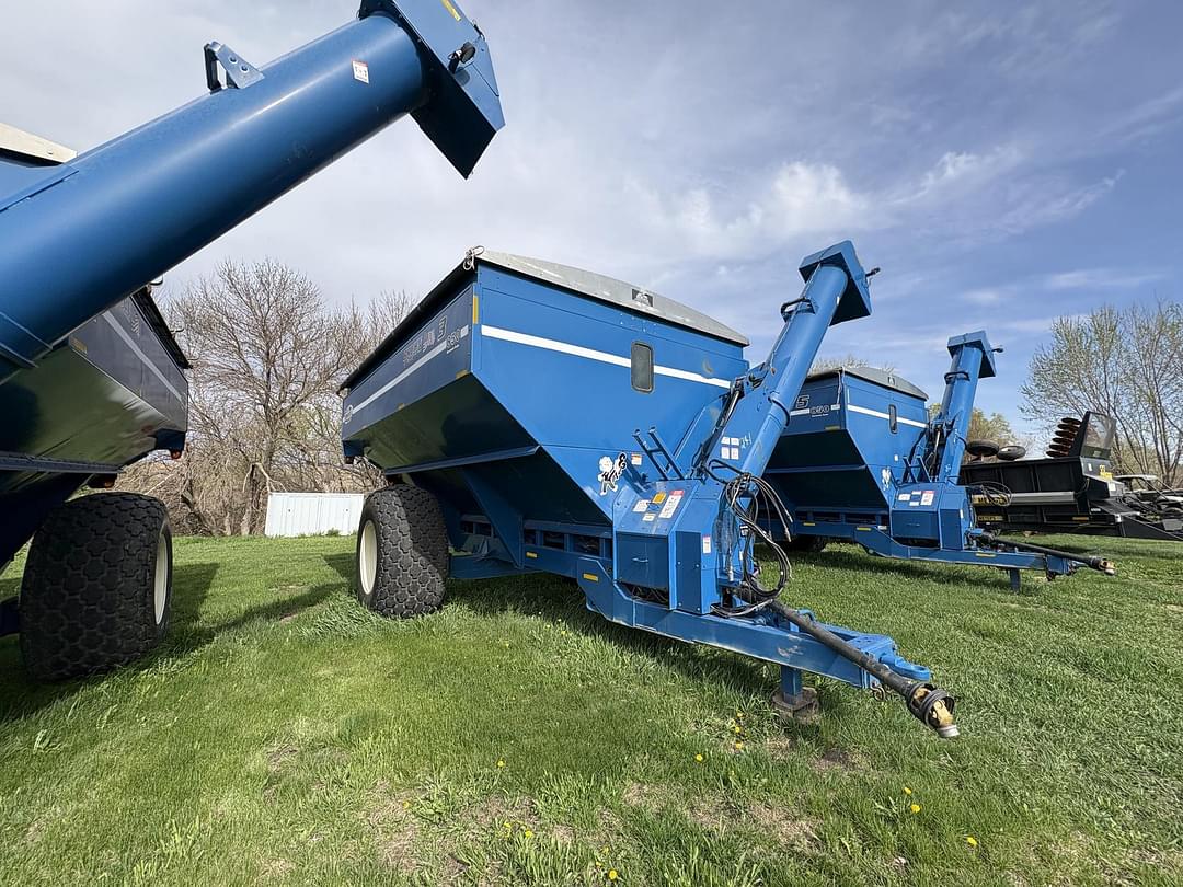 Image of Kinze 850 Primary image