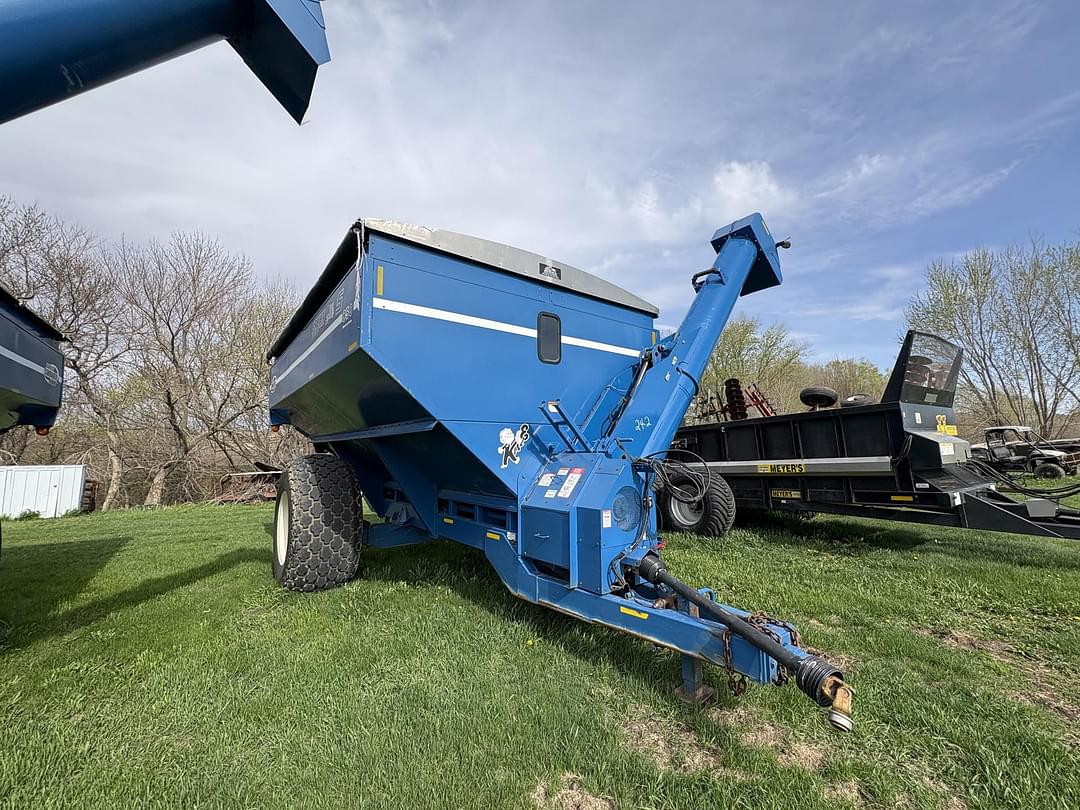 Image of Kinze 850 Primary image