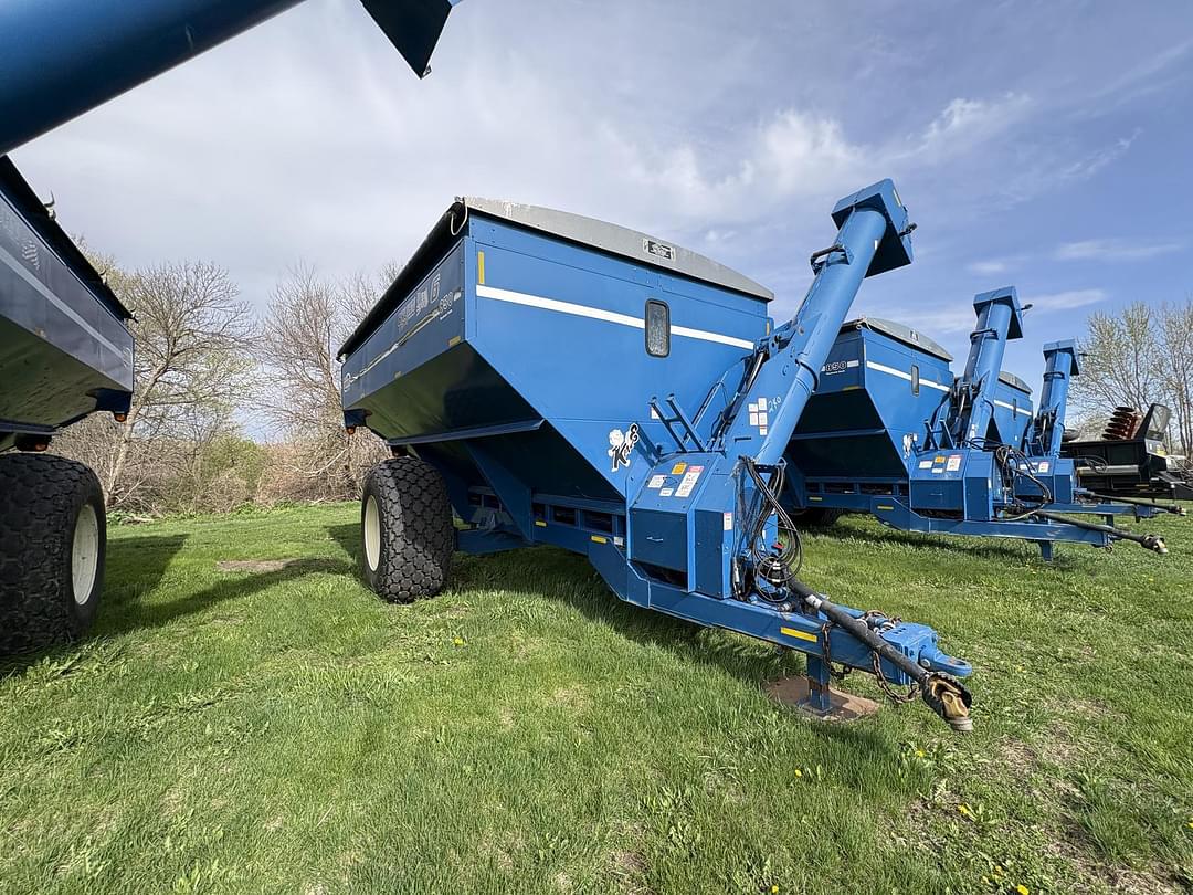 Image of Kinze 850 Primary image