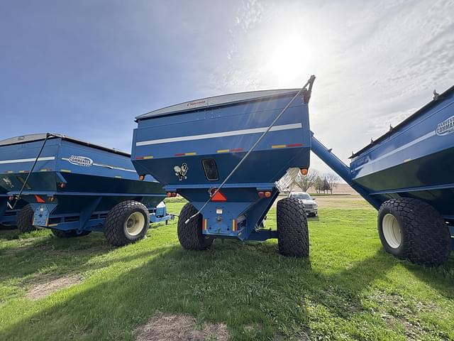 Image of Kinze 850 equipment image 4
