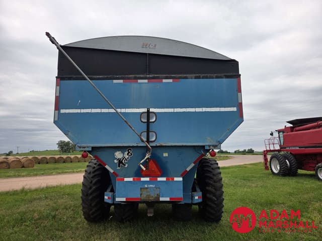 Image of Kinze 1040 equipment image 4