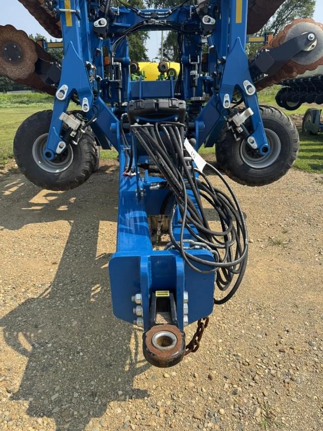 Image of Kinze Mach Till 201 equipment image 1