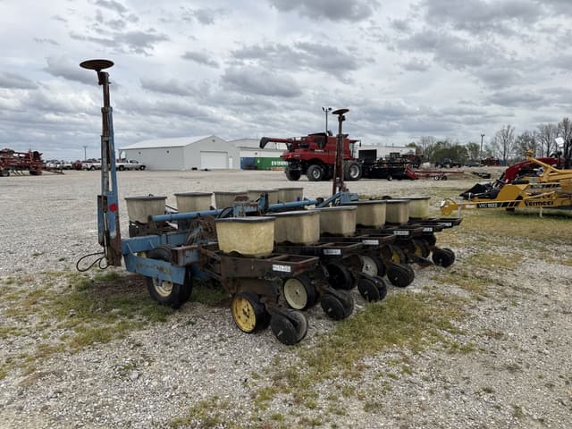 Image of Kinze DF equipment image 4