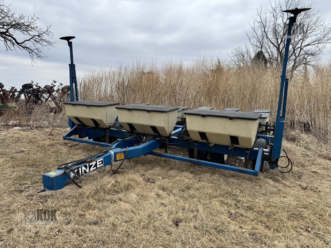 Image of Kinze DF Primary image