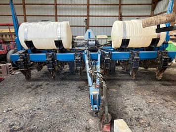 Main image Kinze 2000