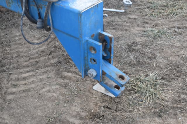Image of Kinze EF equipment image 4