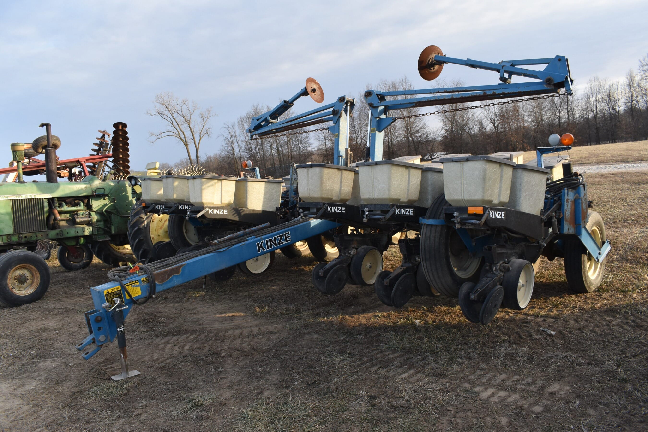 Kinze EF Equipment Image0