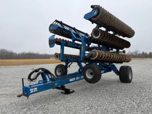 2022 Kinze Mach Till 261 Image