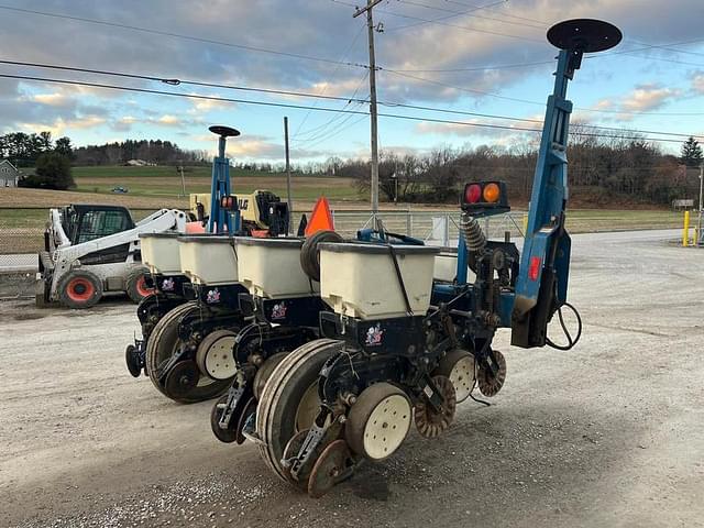 Image of Kinze 3000 equipment image 4