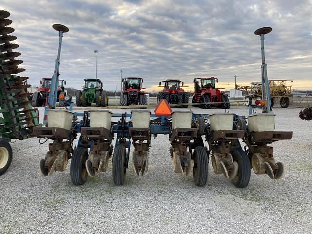 Image of Kinze PT equipment image 3