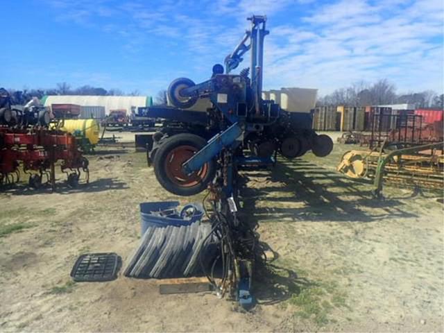 Image of Kinze Twin-Line equipment image 1