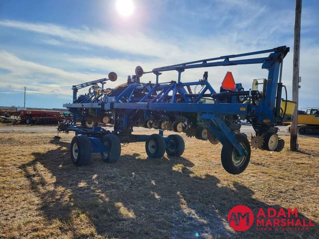 Image of Kinze Twin-Line equipment image 3