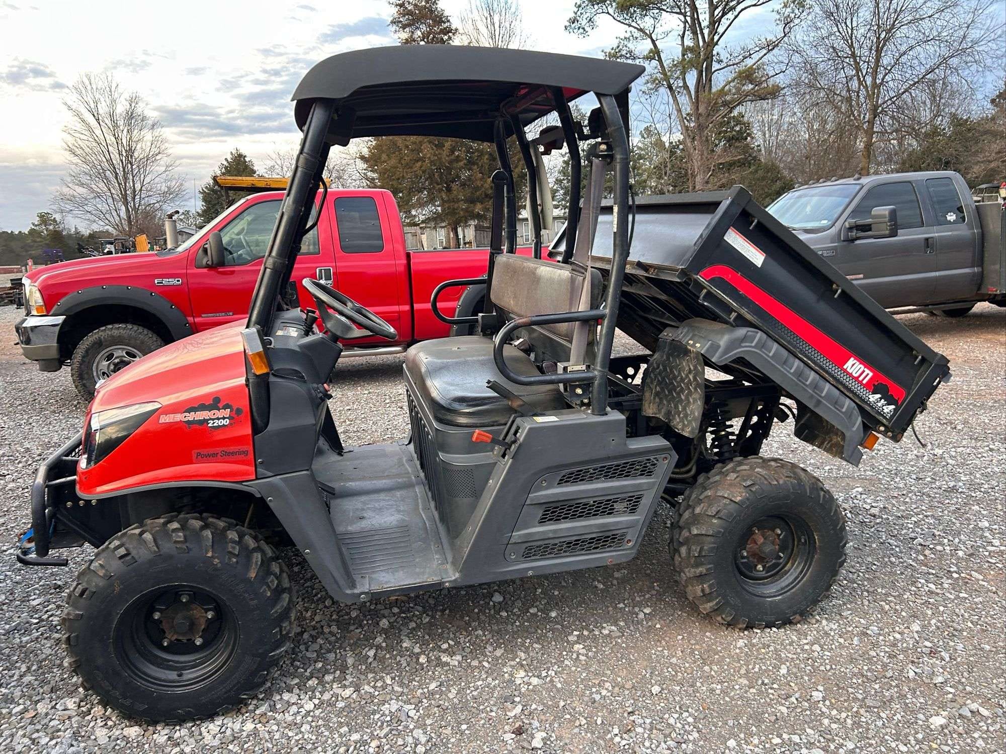 Kioti Mechron 2200 Equipment Image0