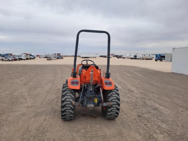 Image of Kioti CK20 equipment image 3