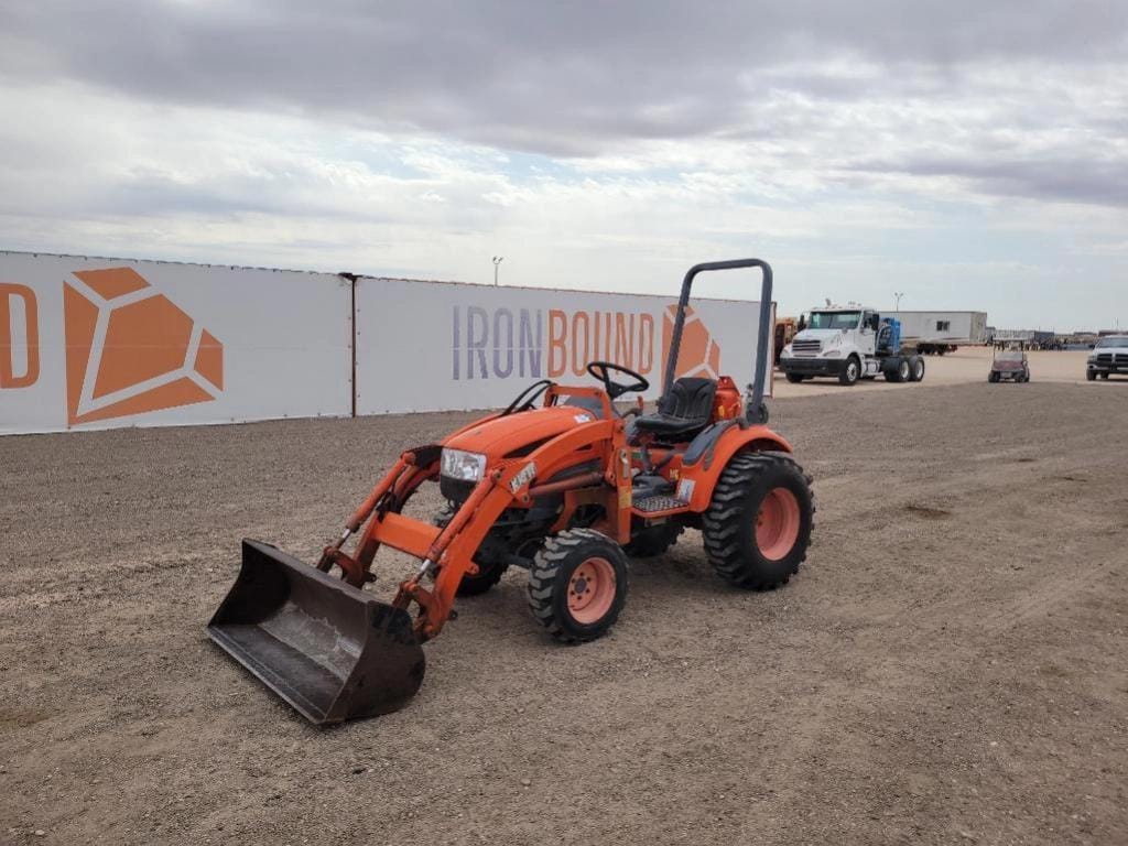 Kioti CK20 Equipment Image0