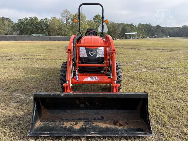 Image of Kioti CK2610 equipment image 4