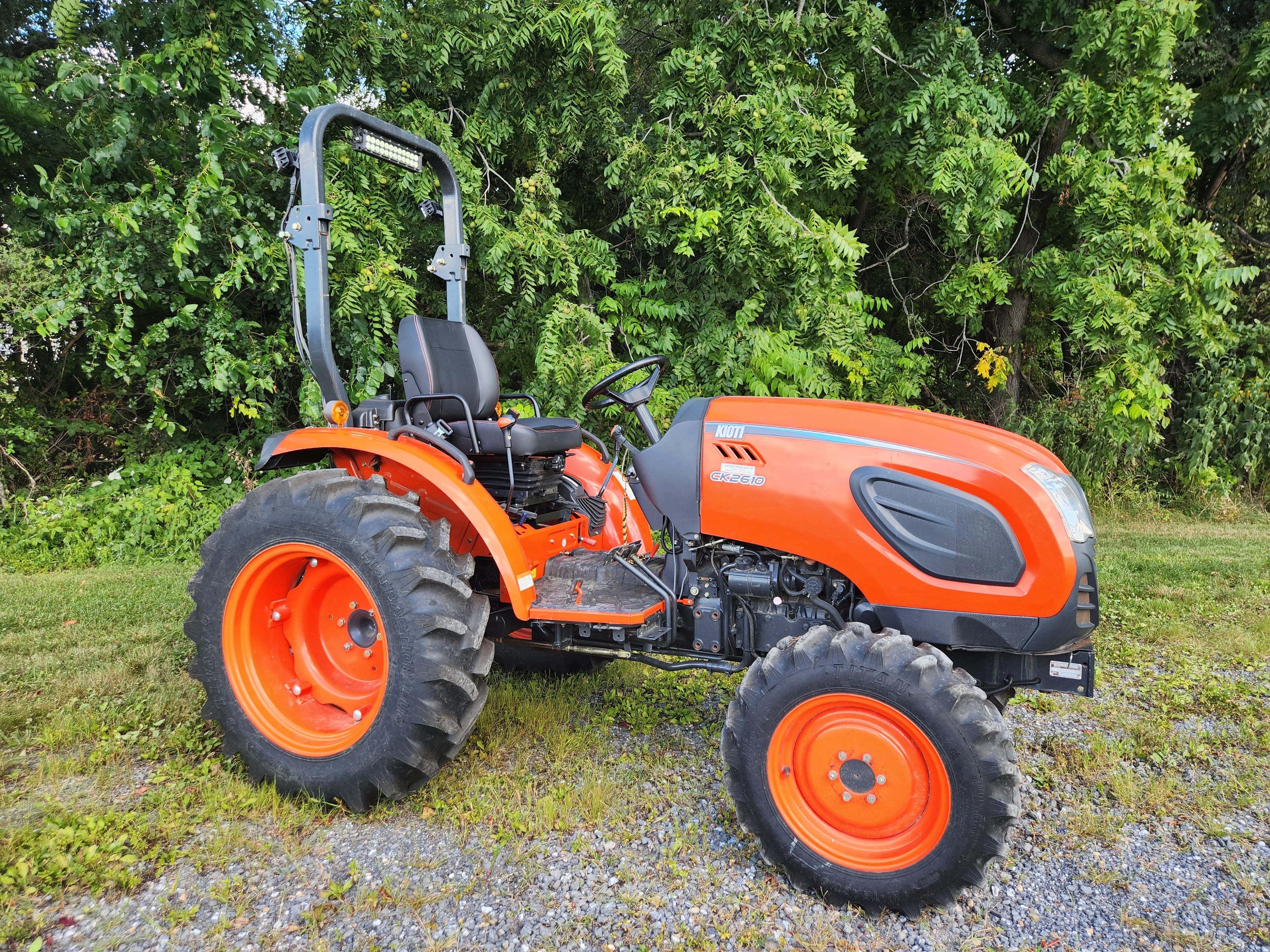 Main image Kioti CK2610