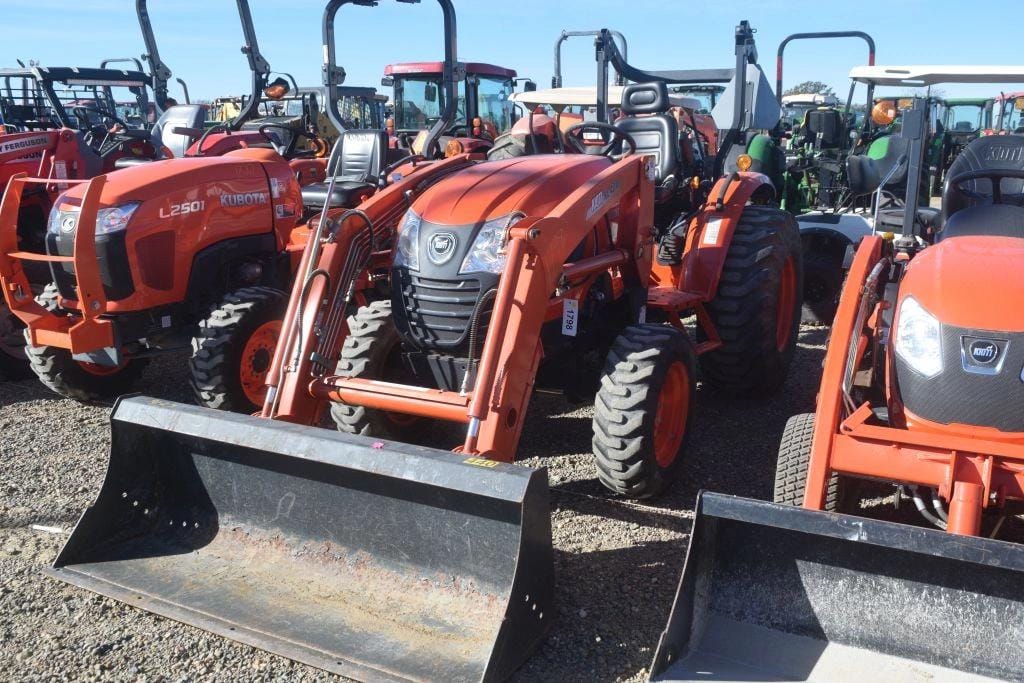 Kioti CK3510 Equipment Image0