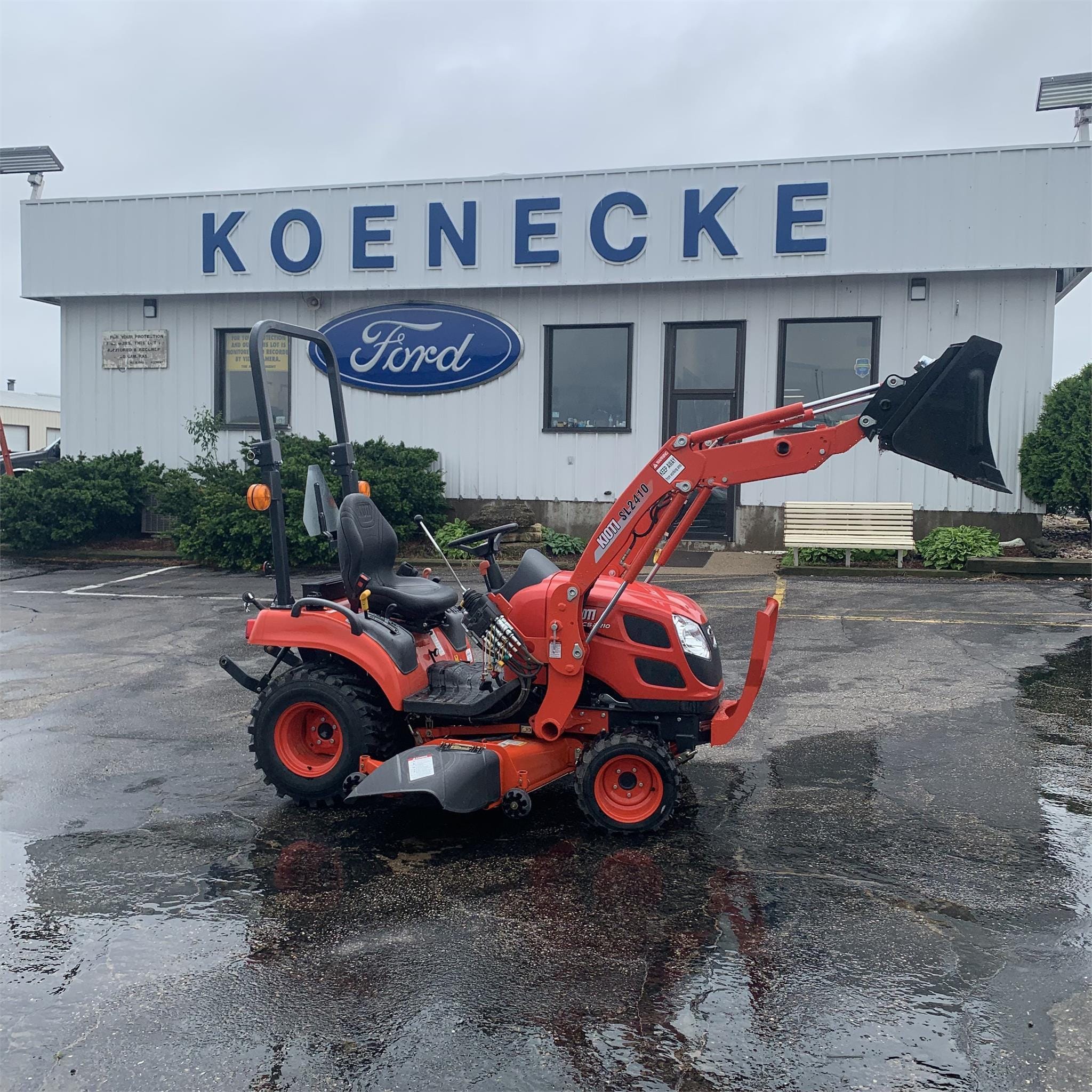 Kioti CS2210 Equipment Image0