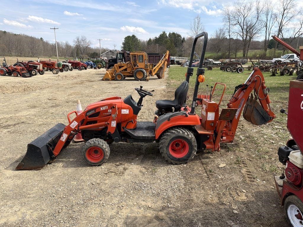 Kioti CS2210 Equipment Image0