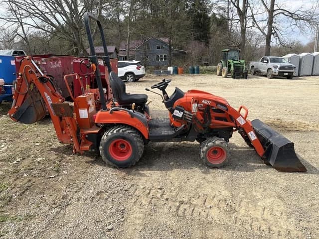 Image of Kioti CS2210 equipment image 4