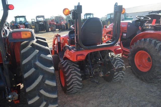 Image of Kioti CS2510 equipment image 2