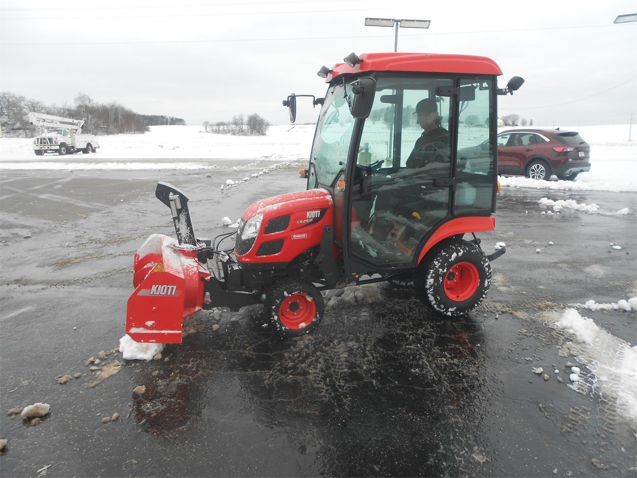 Kioti CS2510 Equipment Image0