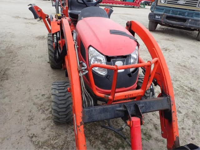 Image of Kioti CS2510 equipment image 3