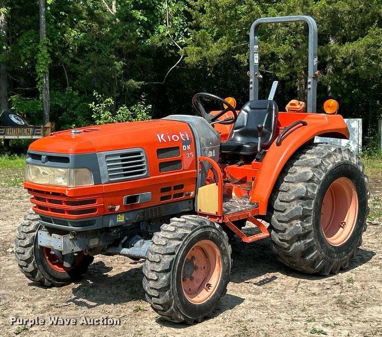 Main image Kioti DK35