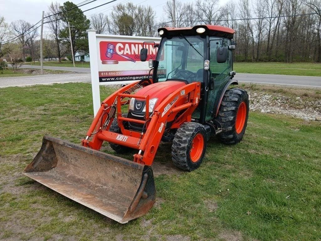 Kioti DK4710SE Equipment Image0