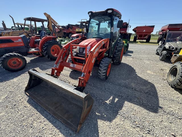 Image of Kioti DK4710SE equipment image 1