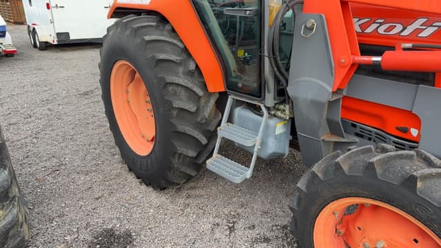 Image of Kioti DK65 equipment image 4