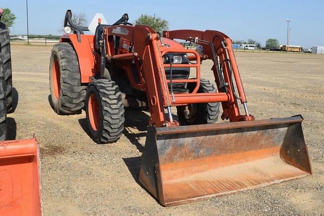Image of Kioti DS4510 equipment image 3
