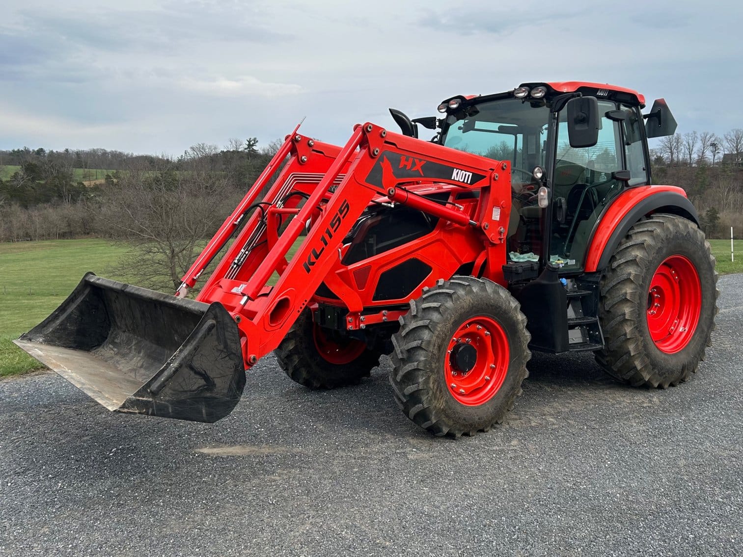 Kioti HX1151 Equipment Image0