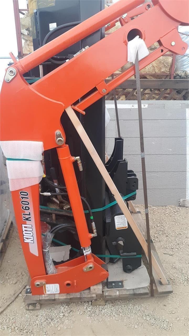 Kioti KL6010 Equipment Image0