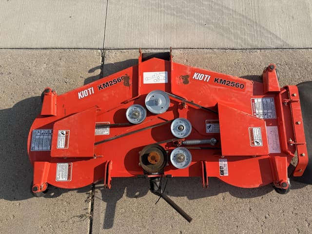 Image of Kioti KM2560 equipment image 3