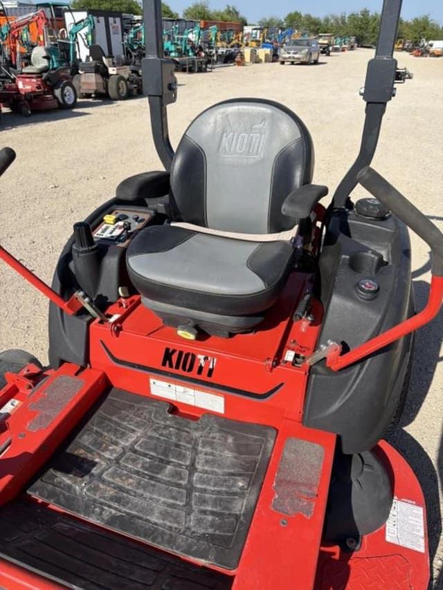Image of Kioti ZXR SE equipment image 4