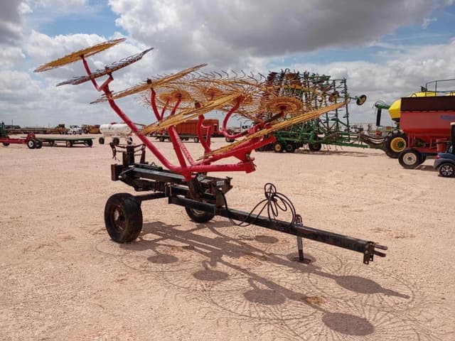 Image of KM Rake Caddy equipment image 4